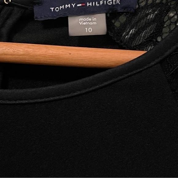 NWT Tommy Hilfiger Womens Black Lace Sleeves Mini Shift Dress Size 10 - Picture 6 of 8